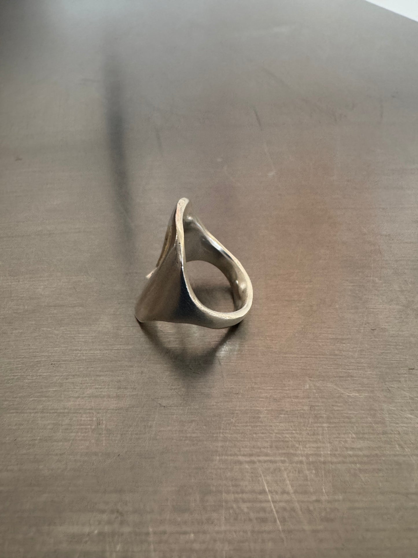 Oblong Ring
